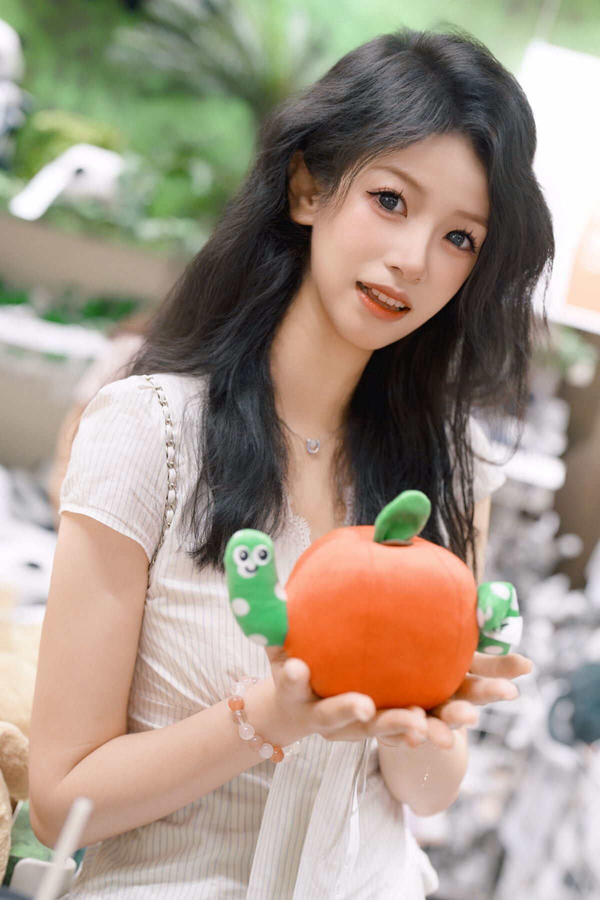 YiTuYu艺图语 Vol.9998 Wang Wen 3 YiTuYu艺图语 Vol.9998 Wang Wen