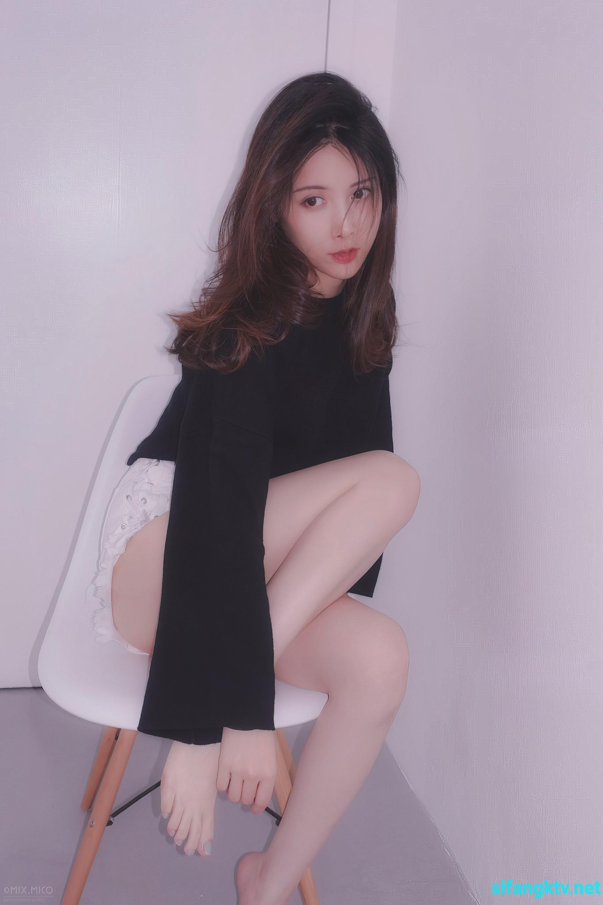 摄影师mix多位模特大尺度无圣光作品 18 摄影师mix多位模特大尺度无圣光作品