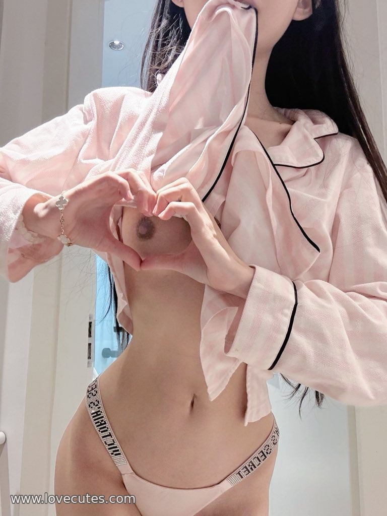 妮子 roo8888s 反差博主写真 | 网络美女合集 12 妮子 roo8888s 反差博主写真 | 网络美女合集