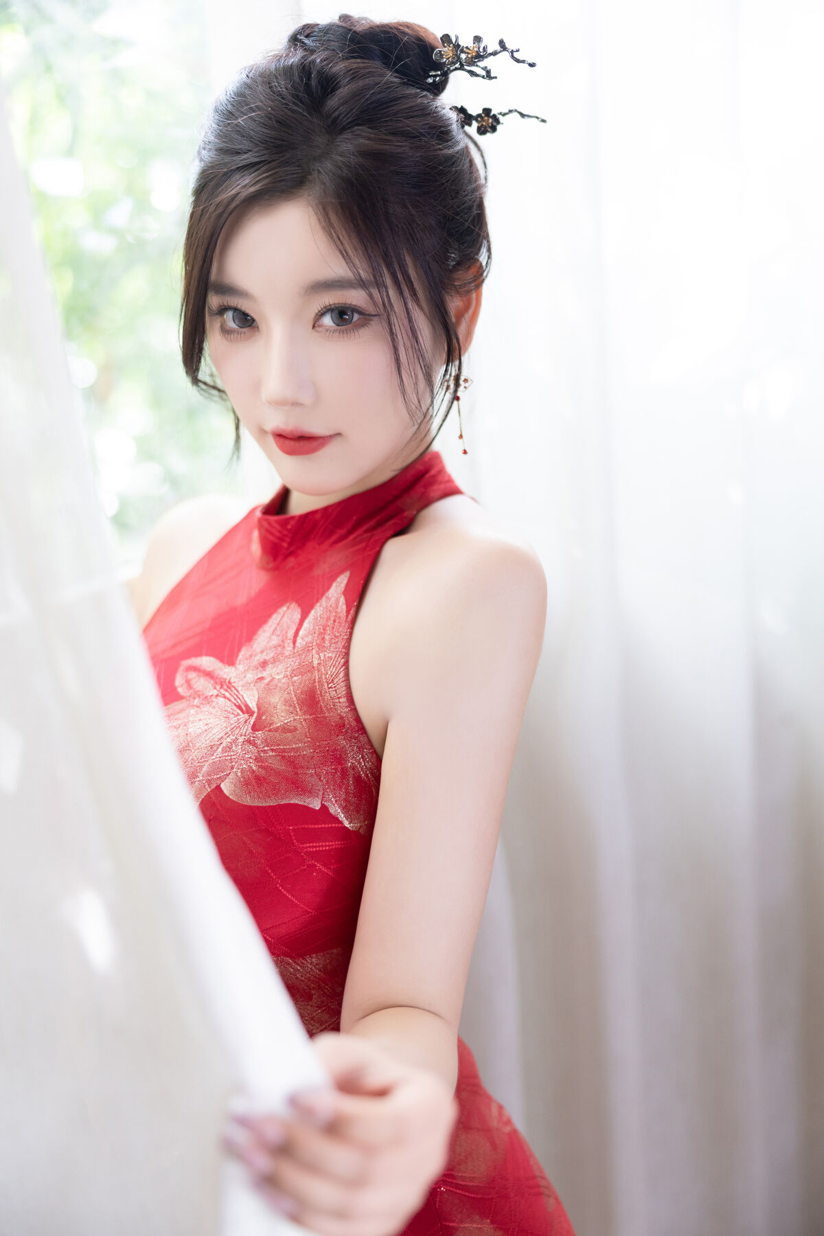 内购无水印 Yang Chen Chen 杨晨晨Yome - 秀人网模特 红色旗袍 Part01 8 内购无水印 Yang Chen Chen 杨晨晨Yome - 秀人网模特 红色旗袍 Part01