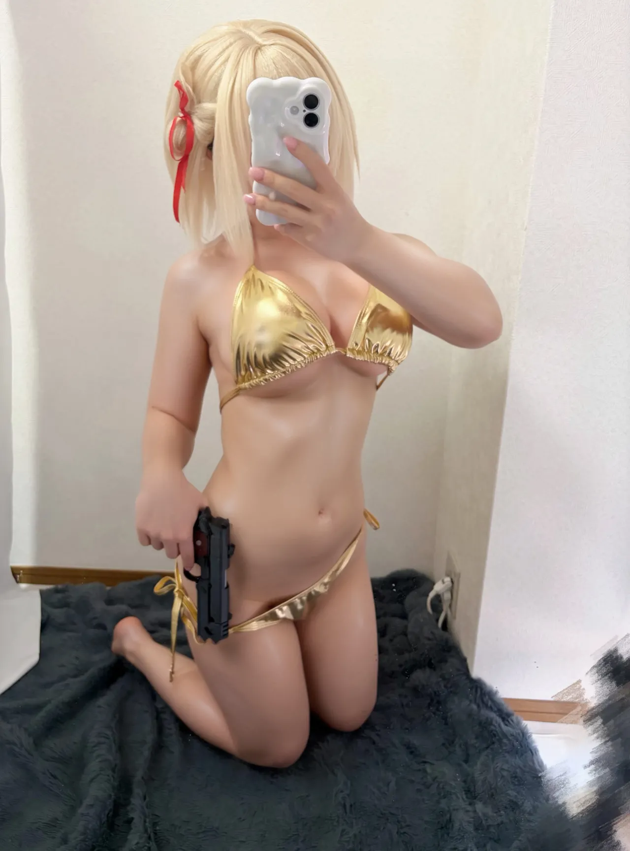 初音ひとり - Chisato gold bikini 5 初音ひとり - Chisato gold bikini