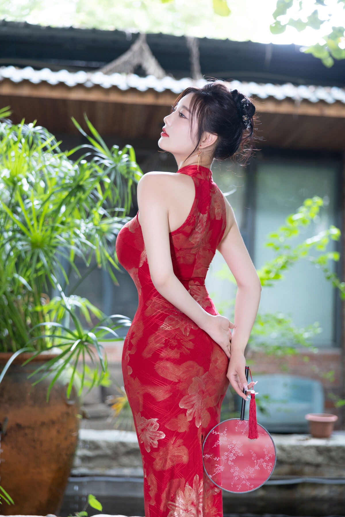 内购无水印 Yang Chen Chen 杨晨晨Yome - 秀人网模特 红色旗袍 Part01 9 内购无水印 Yang Chen Chen 杨晨晨Yome - 秀人网模特 红色旗袍 Part01