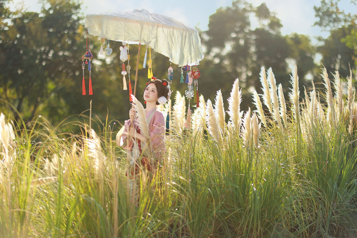 YiTuYu艺图语 Vol.9904 Xiao Du Tong Xue 17 YiTuYu艺图语 Vol.9904 Xiao Du Tong Xue