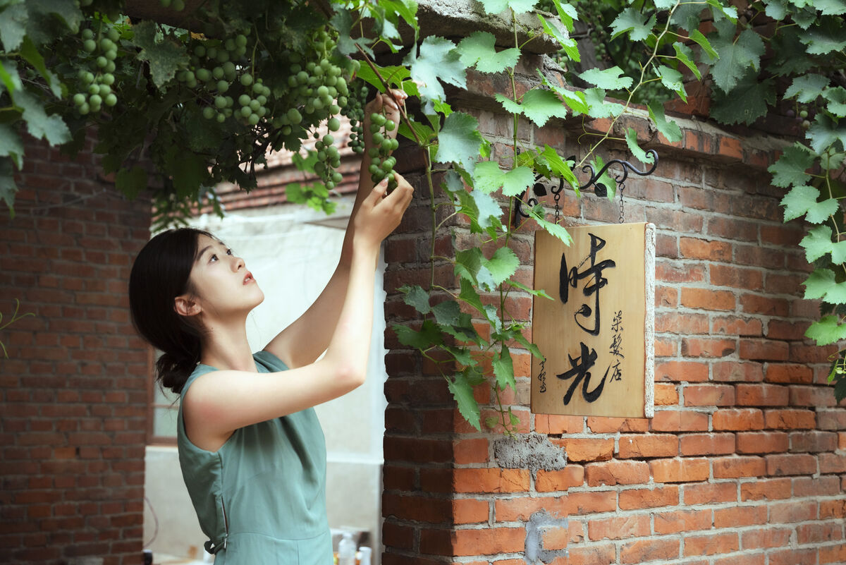 YiTuYu艺图语 Vol.9951 Tou He Yi Kou Xue Bi 6 YiTuYu艺图语 Vol.9951 Tou He Yi Kou Xue Bi