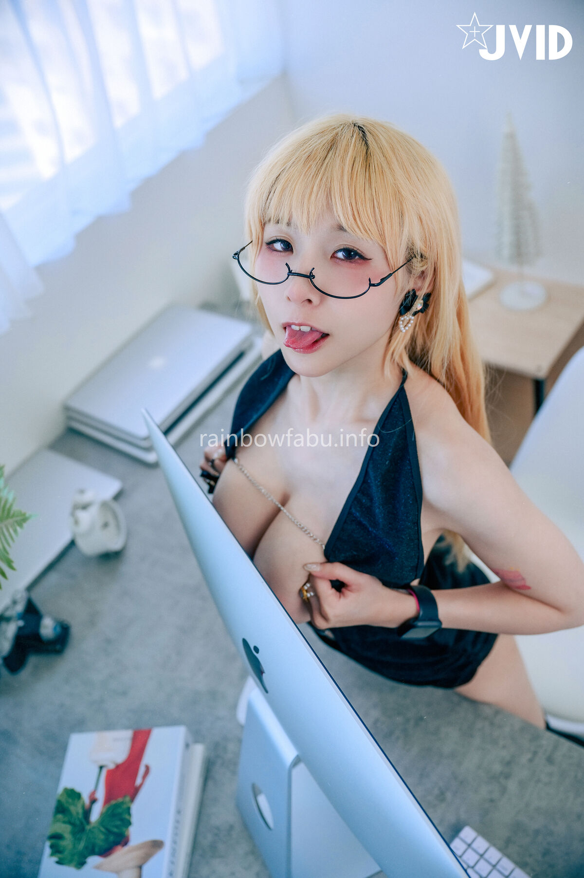 Li Fei Er 黎菲兒 - 調教性感巨乳小母狗 前一晚去夜店 就偷帶男人回家 酒後SM被調教成小母狗 色慾滿滿の性奴養成計劃 Part03 20 Li Fei Er 黎菲兒 - 調教性感巨乳小母狗 前一晚去夜店 就偷帶男人回家 酒後SM被調教成小母狗 色慾滿滿の性奴養成計劃 Part03