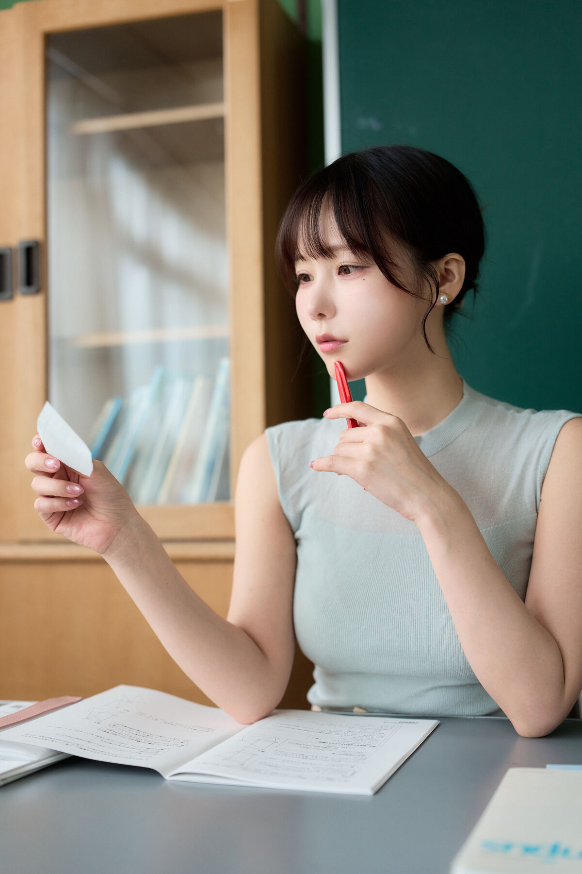 Coser@けん研 けんけん - ミルク先生の特別授業写真集 Milk Senseis Special Lesson Photo Collection Part01 20 Coser@けん研 けんけん - ミルク先生の特別授業写真集 Milk Senseis Special Lesson Photo Collection Part01