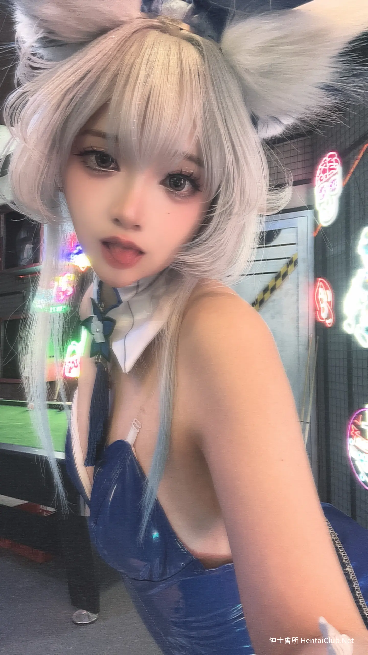 疯猫ss Fantia 202511 15 疯猫ss Fantia 202511