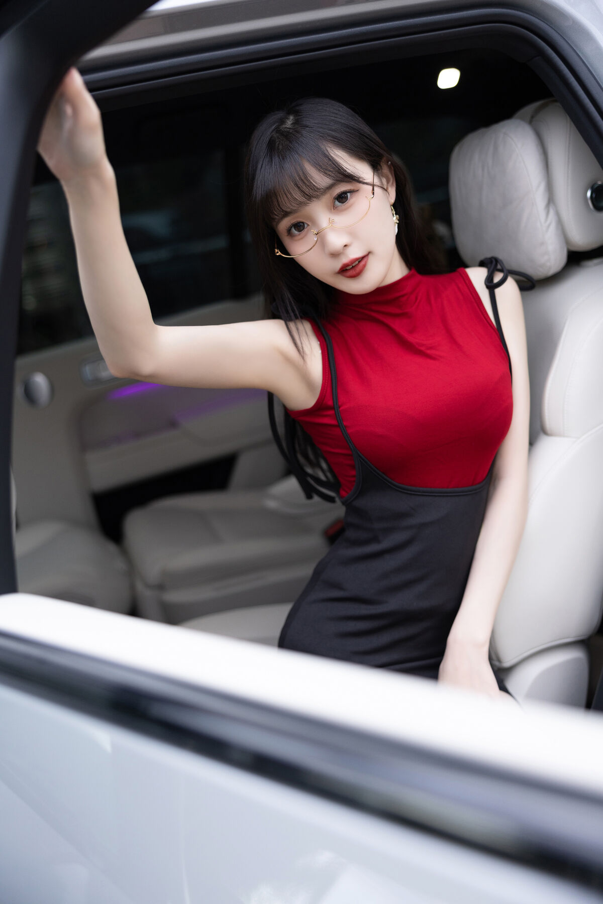 内购无水印 Lin Xing Lan 林星阑 - 秀人网模特 红衣黑丝 21 内购无水印 Lin Xing Lan 林星阑 - 秀人网模特 红衣黑丝