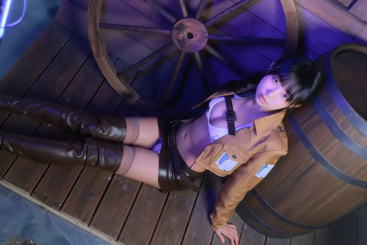 Enuji - Attack on Titan 20 Enuji - Attack on Titan