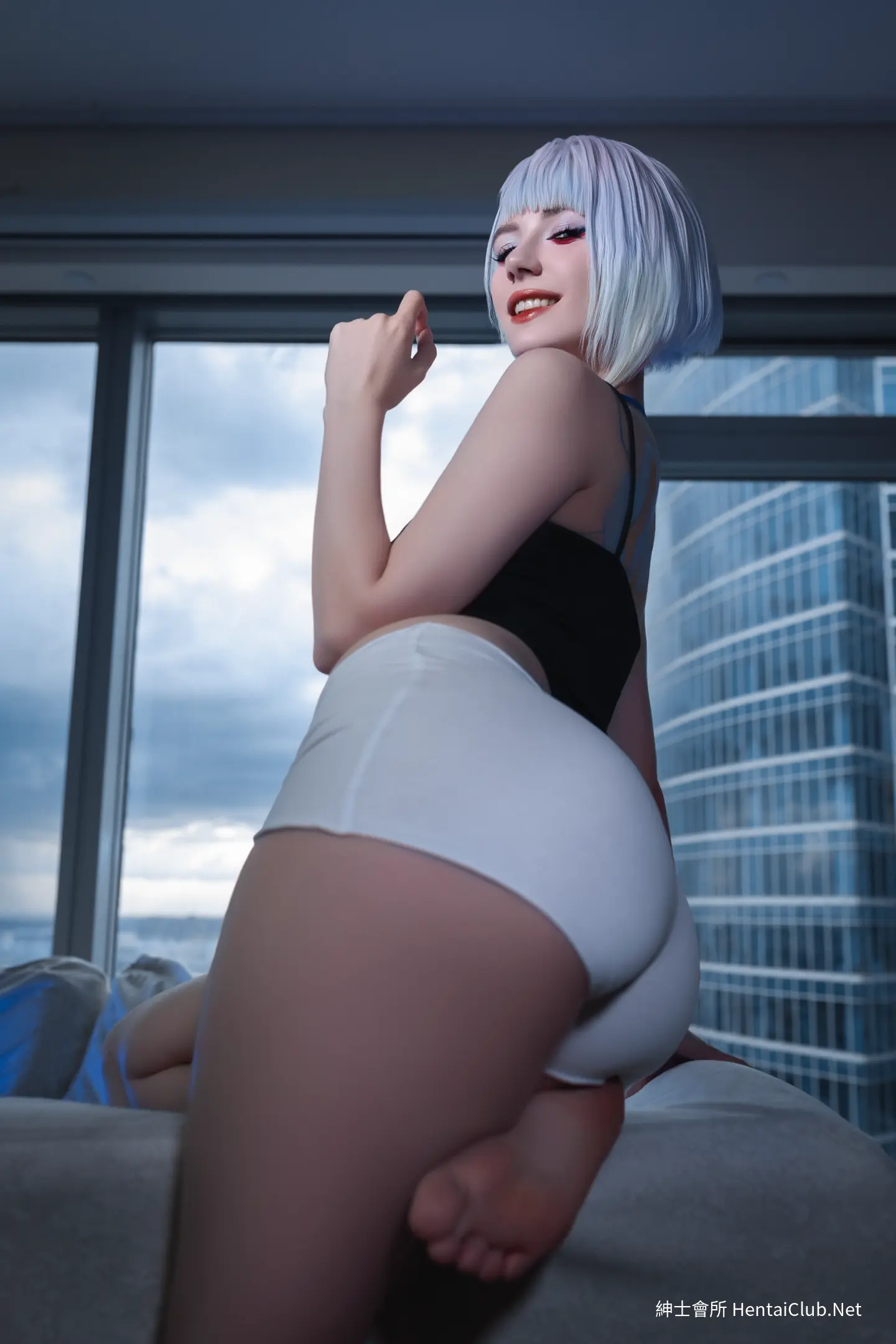 MikAllen Lucy 13 MikAllen Lucy