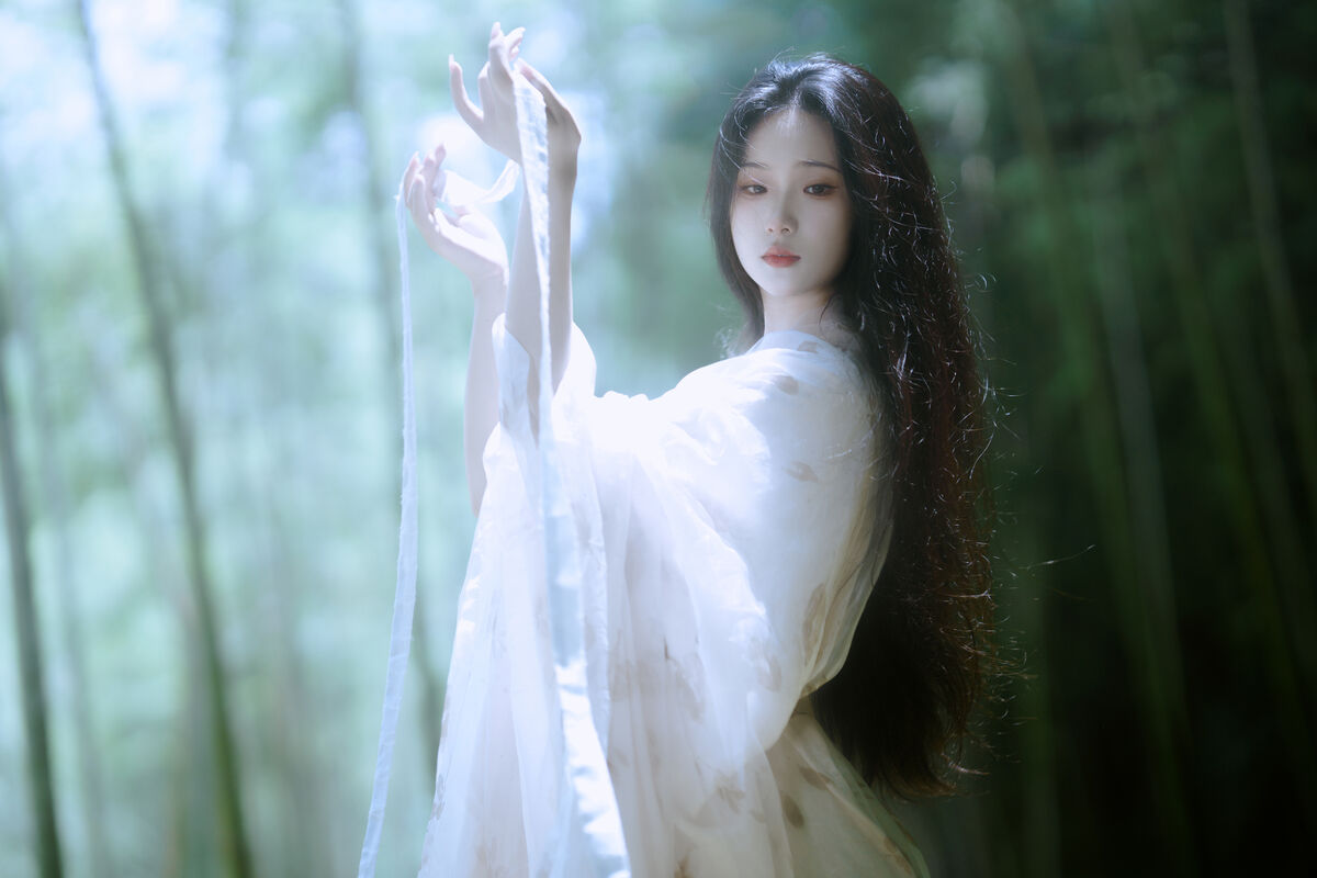 YiTuYu艺图语 Vol.9966 Yue Yue 10 YiTuYu艺图语 Vol.9966 Yue Yue