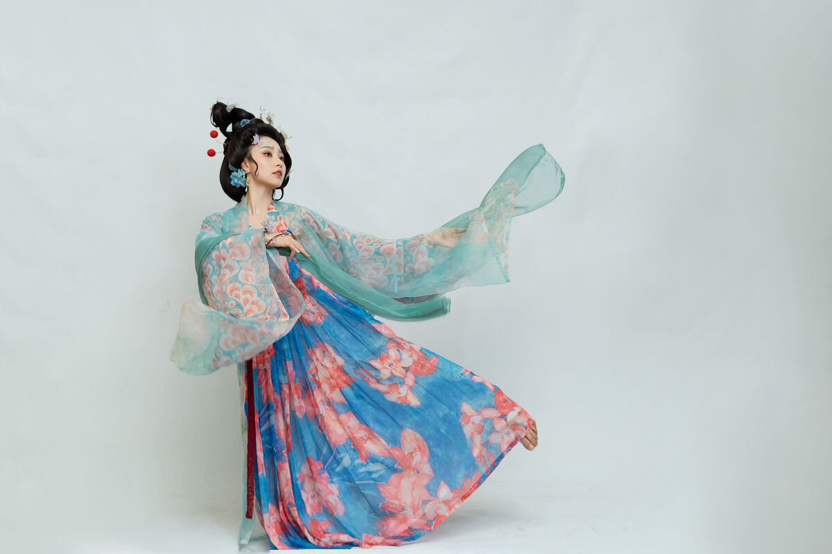 YiTuYu艺图语 Vol.9939 Ling Jie 5 YiTuYu艺图语 Vol.9939 Ling Jie