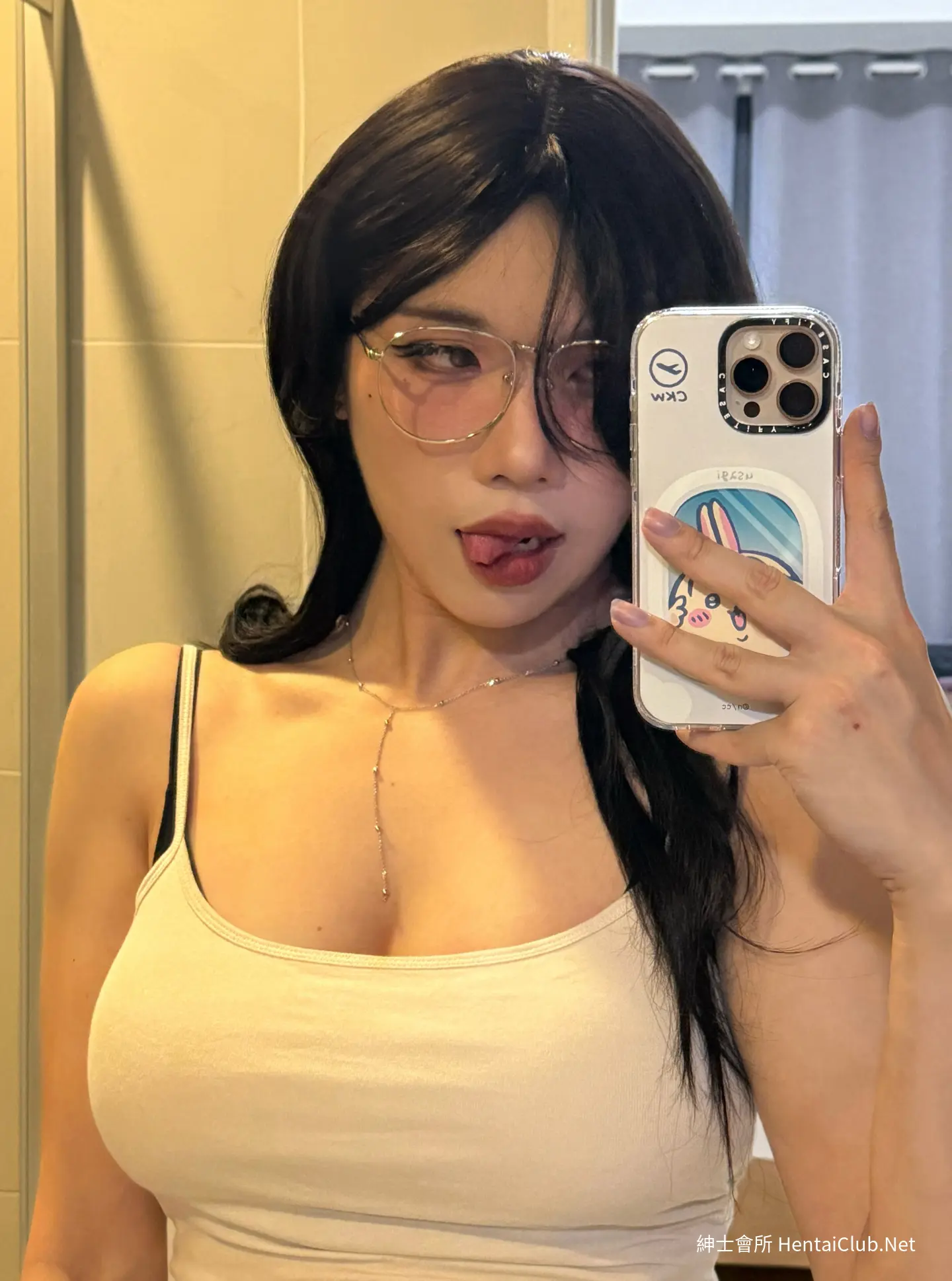 HongBin kurenai960407 I use ur phone selfie 7 HongBin kurenai960407 I use ur phone selfie
