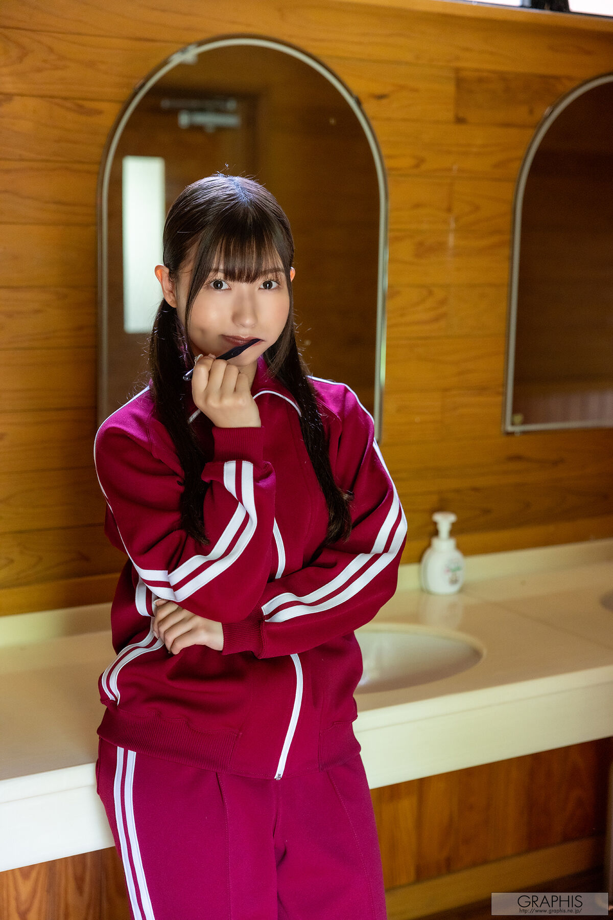 JP Miyu Aizawa 逢沢みゆ - Graphis New Years Holiday SPECIAL 2025-2026 Come Across Vol.3-4-5 24 JP Miyu Aizawa 逢沢みゆ - Graphis New Years Holiday SPECIAL 2025-2026 Come Across Vol.3-4-5