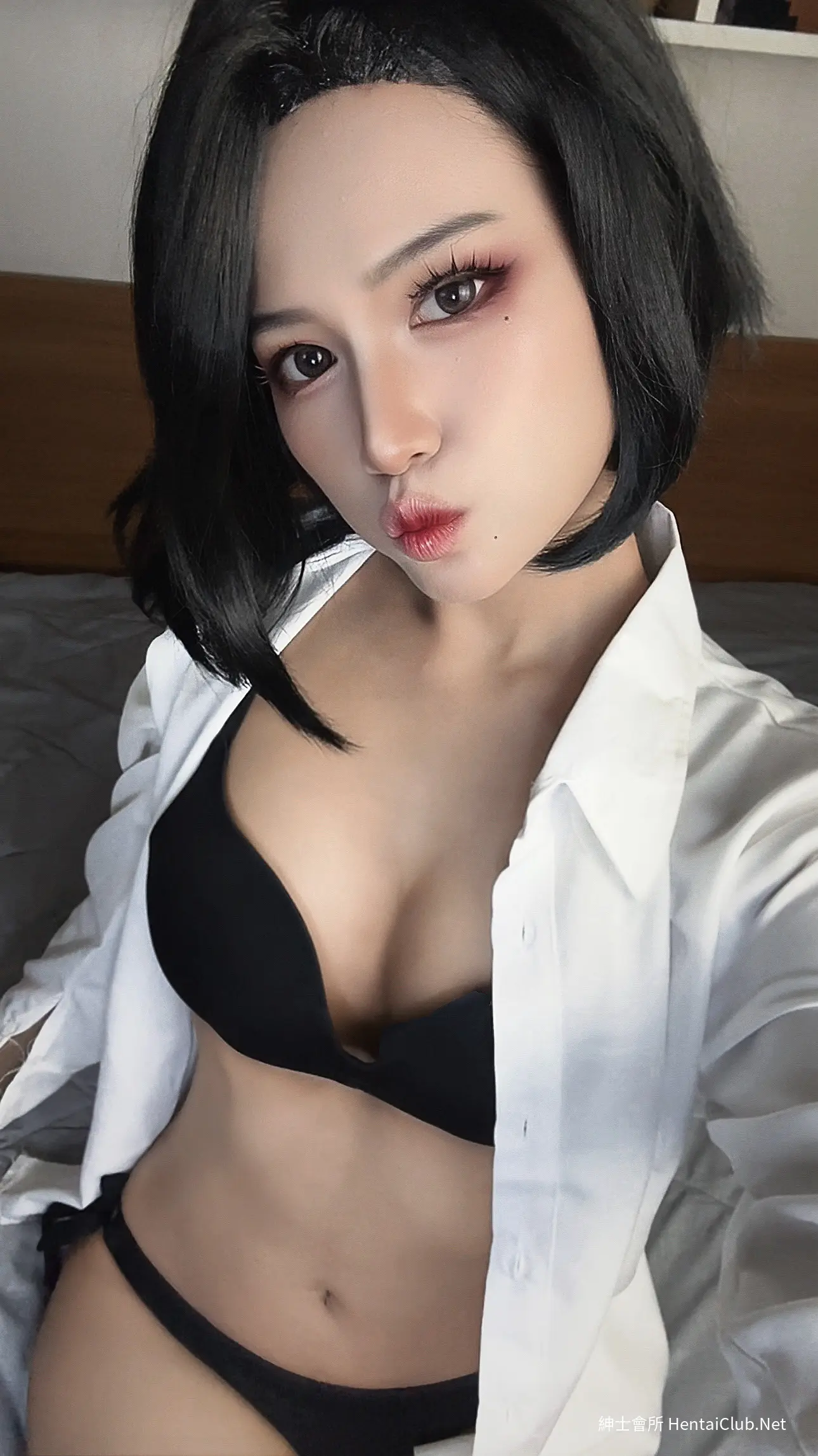 NicoShaffara Yumi Lee 8 NicoShaffara Yumi Lee