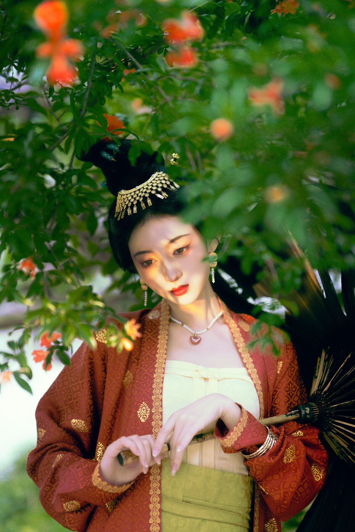 YiTuYu艺图语 Vol.9883 Yi Zhi Shu Zi Jun 5 YiTuYu艺图语 Vol.9883 Yi Zhi Shu Zi Jun