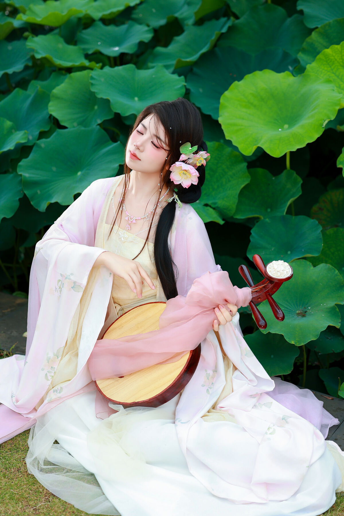 YiTuYu艺图语 Vol.9955 Xiao Du Tong Xue 11 YiTuYu艺图语 Vol.9955 Xiao Du Tong Xue