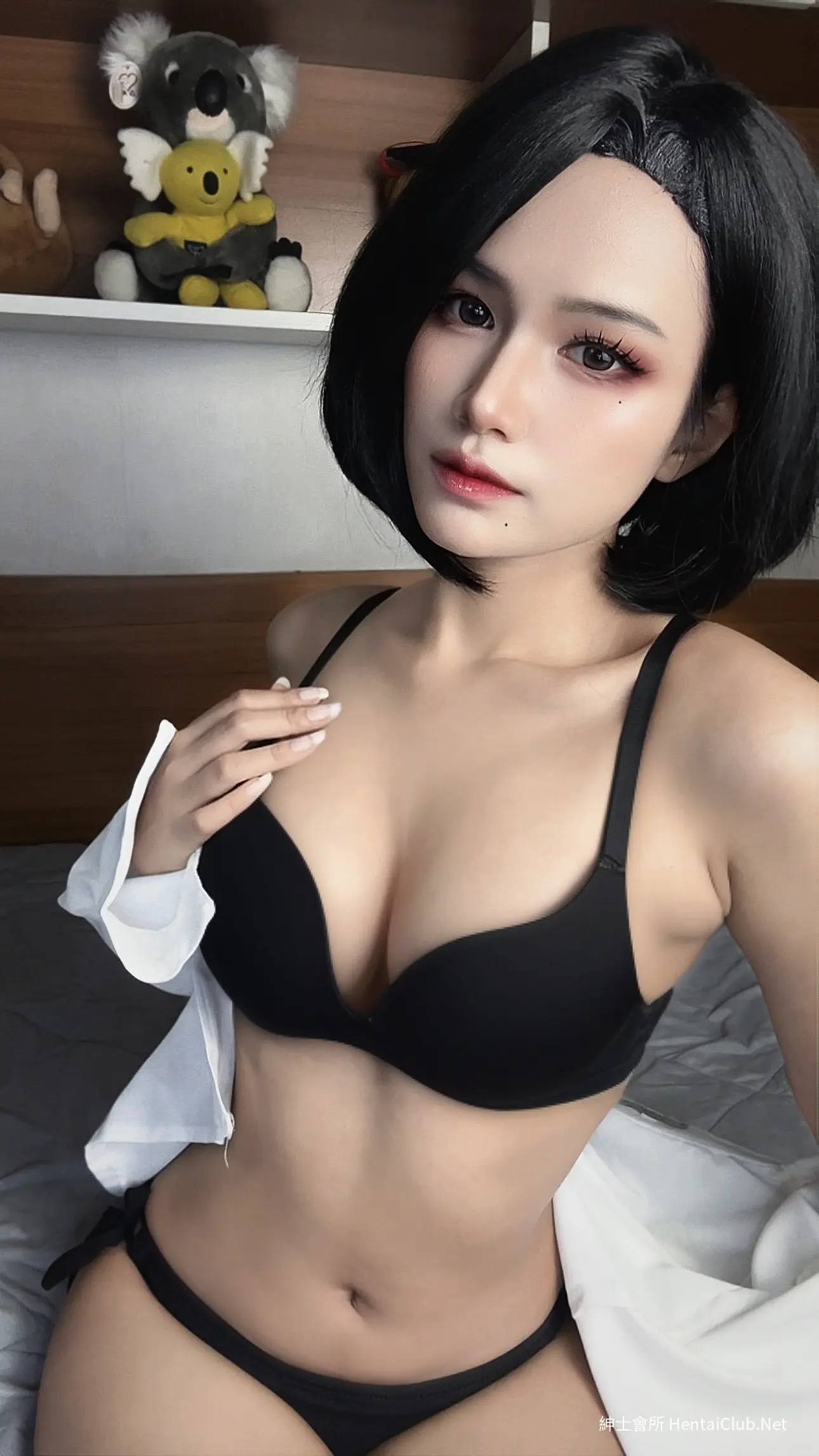 NicoShaffara Yumi Lee 9 NicoShaffara Yumi Lee