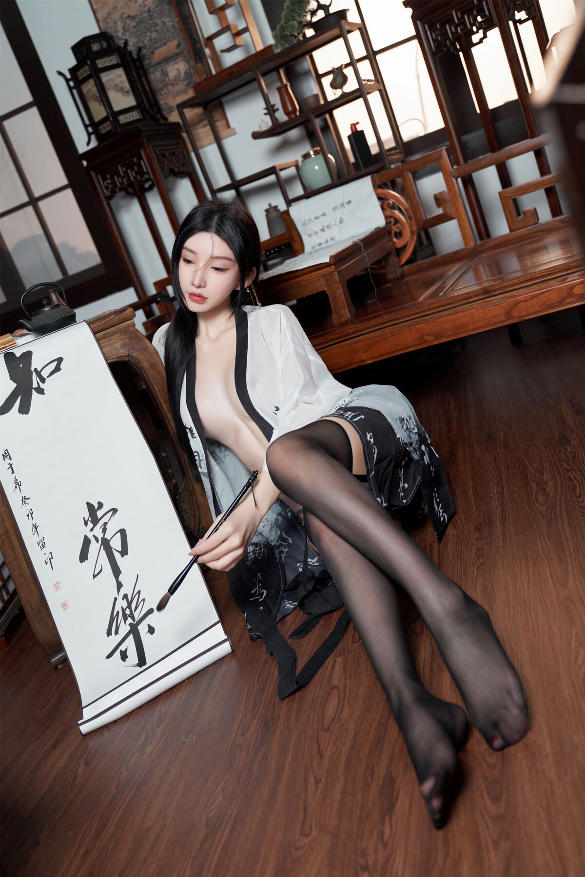 内购无水印 Zhou Yuxi 周于希 - 秀人网模特 铃铛血滴子 39 内购无水印 Zhou Yuxi 周于希 - 秀人网模特 铃铛血滴子