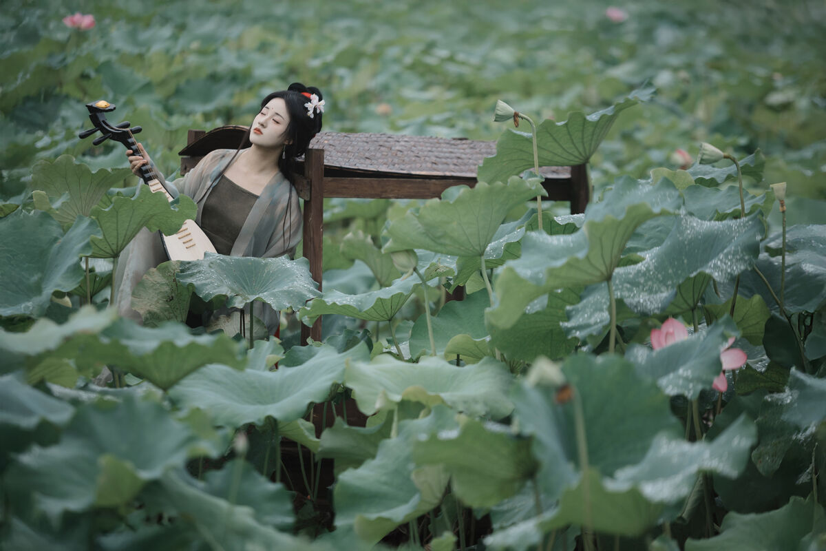 YiTuYu艺图语 Vol.9895 Yuan Di Diao Xian Qu Ye Nao 10 YiTuYu艺图语 Vol.9895 Yuan Di Diao Xian Qu Ye Nao
