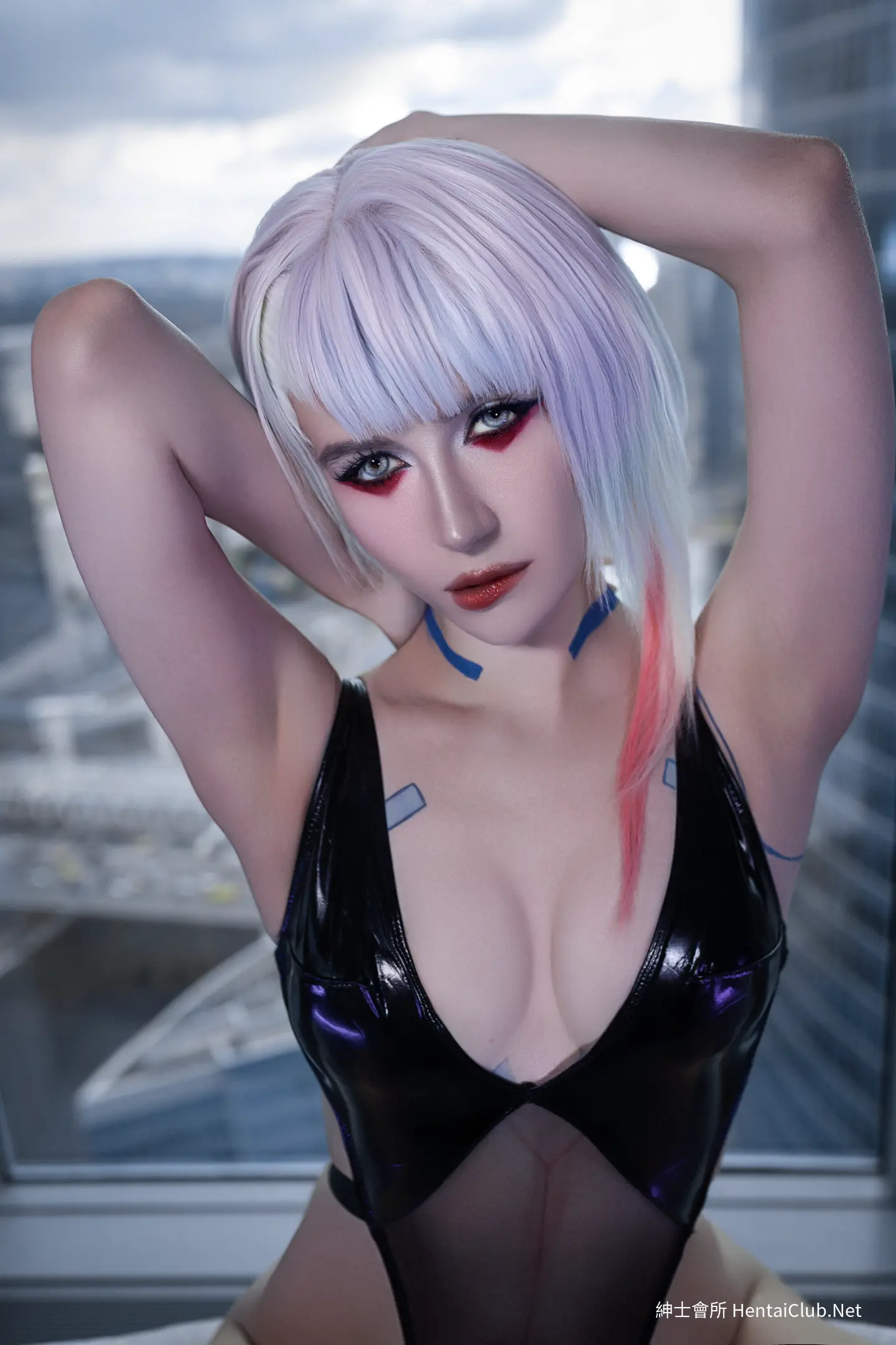 MikAllen Lucy 22 MikAllen Lucy