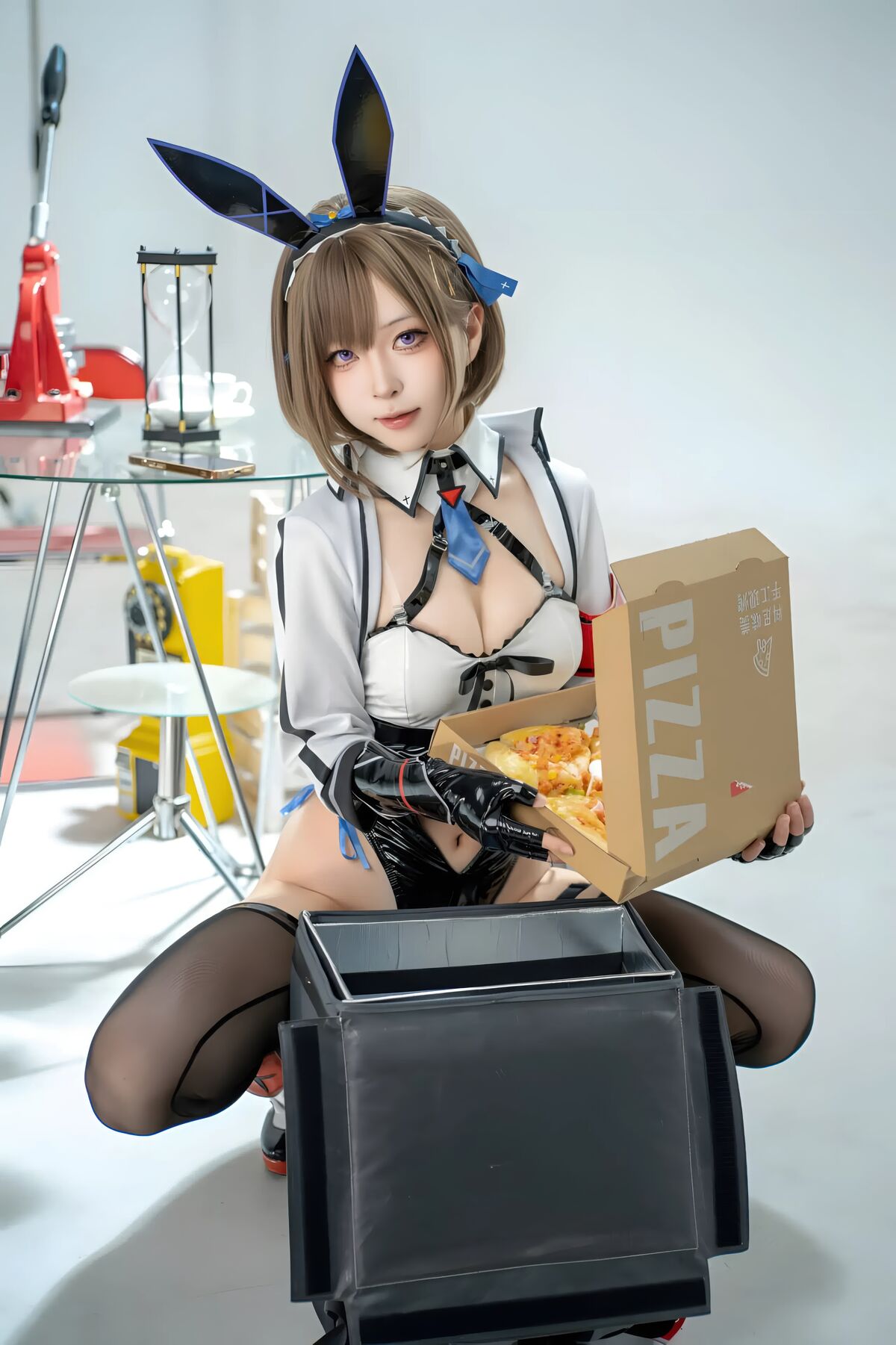 Coser@矢量鱼 - 外卖兔女郎 小葵 16 Coser@矢量鱼 - 外卖兔女郎 小葵