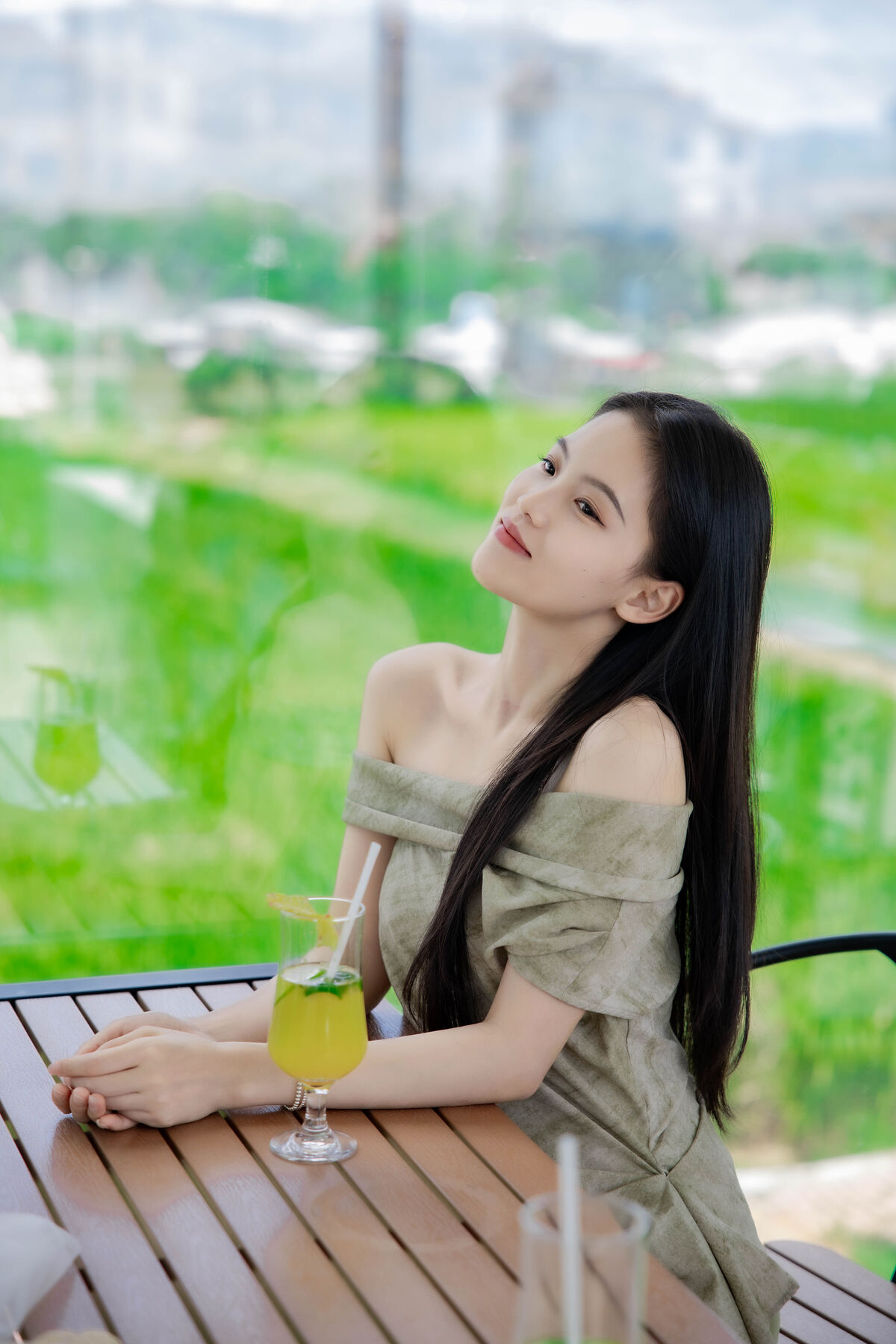 YiTuYu艺图语 Vol.9933 Chen Shi Er Ing 10 YiTuYu艺图语 Vol.9933 Chen Shi Er Ing