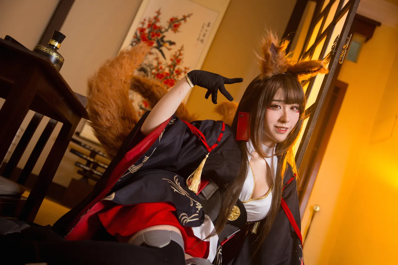 Larissa Rochefort - Akagi 13 Larissa Rochefort - Akagi