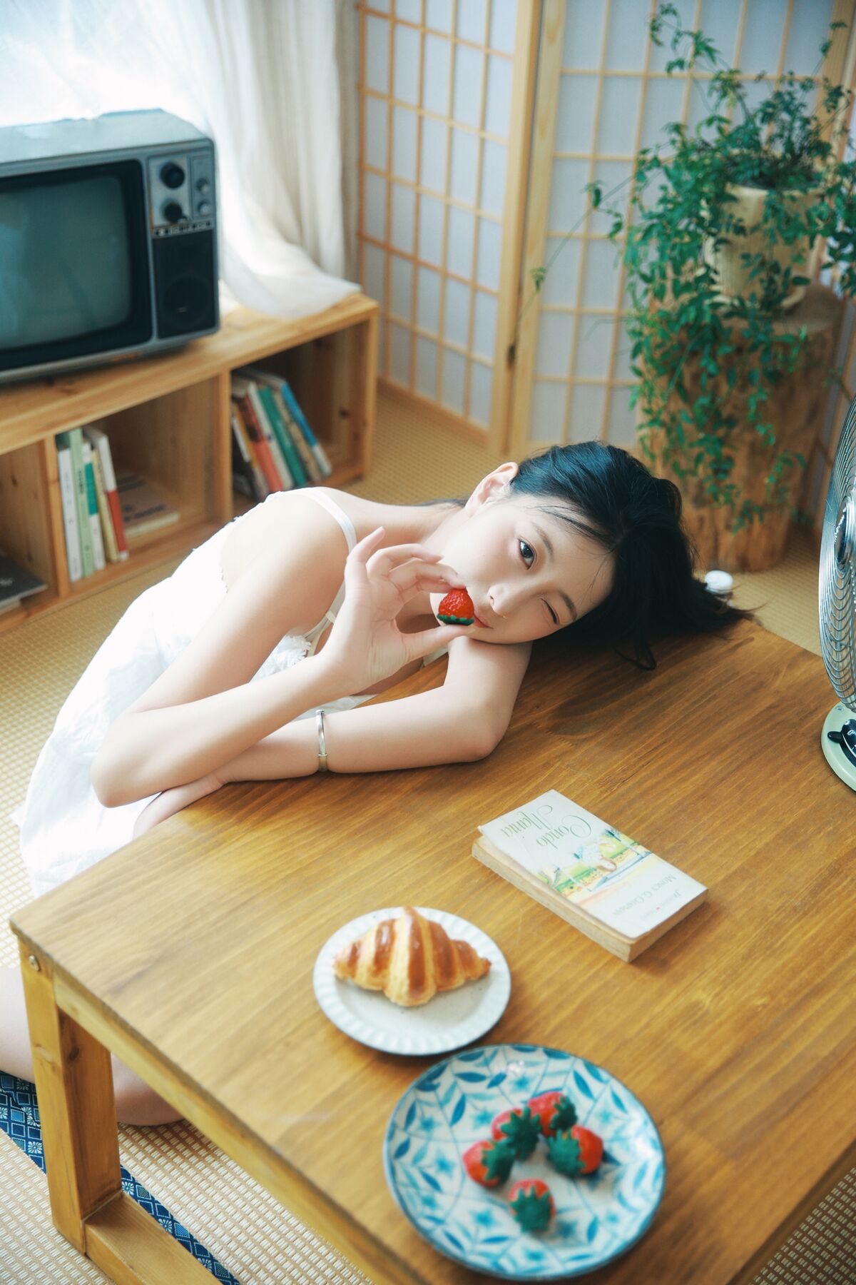 YiTuYu艺图语 Vol.9929 Xiao U 21 YiTuYu艺图语 Vol.9929 Xiao U