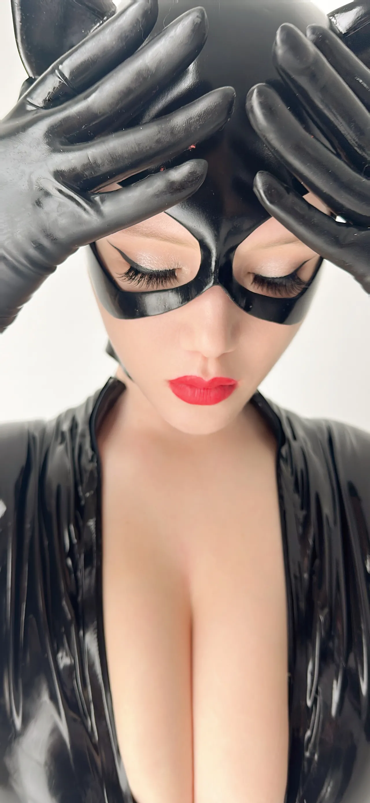 Lada Lyumos - Catwoman 32 Lada Lyumos - Catwoman