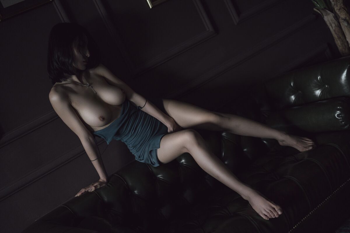 XR Uncensored lingyu69 - R18 秀人网模特 欲望沙发 34 XR Uncensored lingyu69 - R18 秀人网模特 欲望沙发
