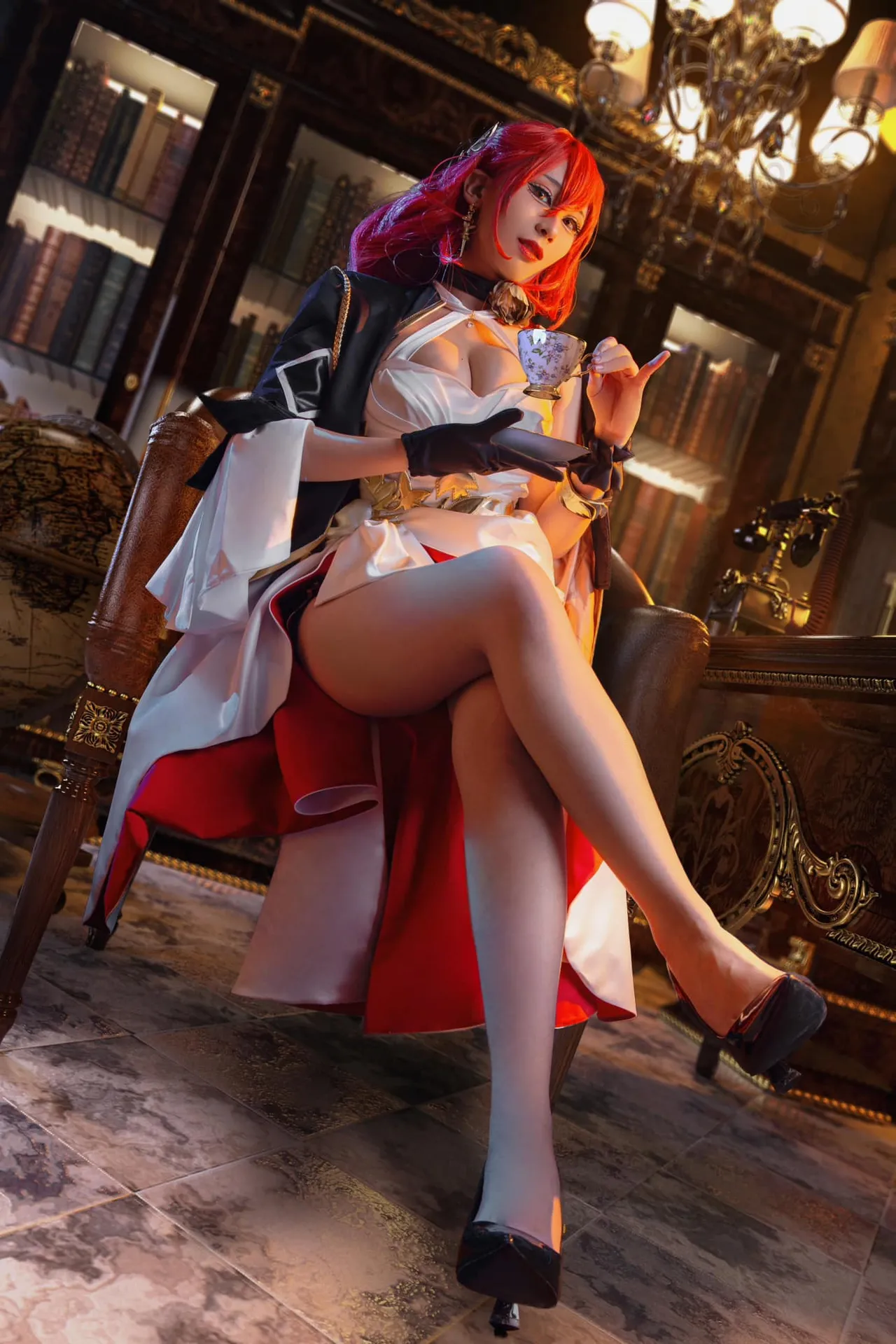 Larissa Rochefort – Himeko