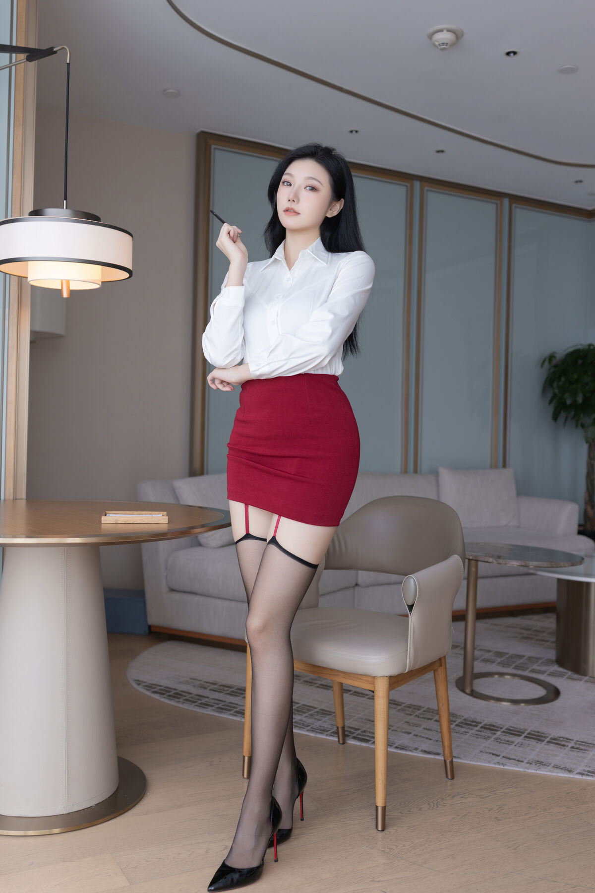 内购无水印 An Ran 安然anran - 秀人网模特 红裙OL 45 内购无水印 An Ran 安然anran - 秀人网模特 红裙OL