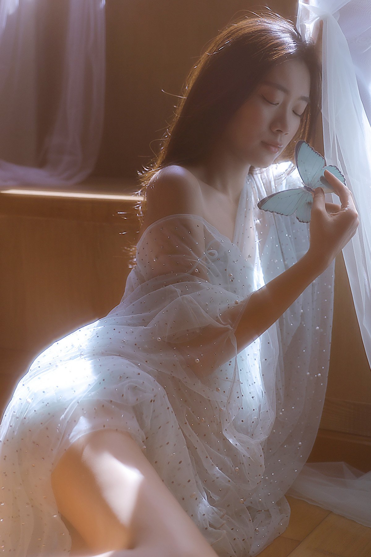 YiTuYu艺图语 Vol.9943 Liu Liu 12 YiTuYu艺图语 Vol.9943 Liu Liu