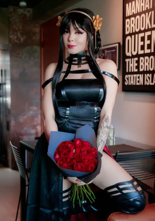 biawhitesg - Yor Forger 14 biawhitesg - Yor Forger