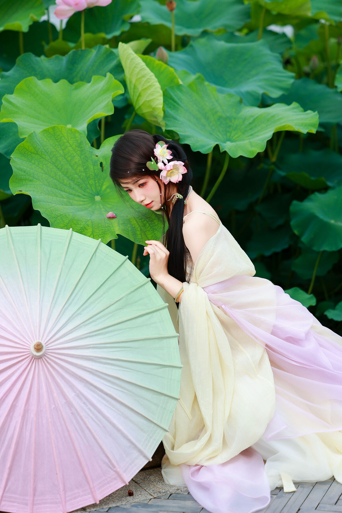 YiTuYu艺图语 Vol.9955 Xiao Du Tong Xue 21 YiTuYu艺图语 Vol.9955 Xiao Du Tong Xue