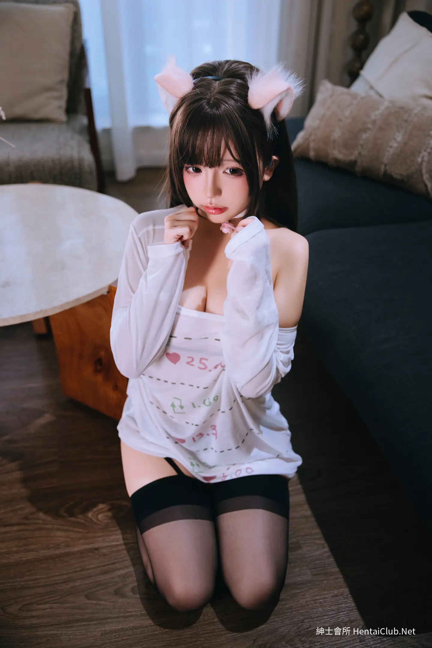 日奈娇 家里的猫 76 日奈娇 家里的猫