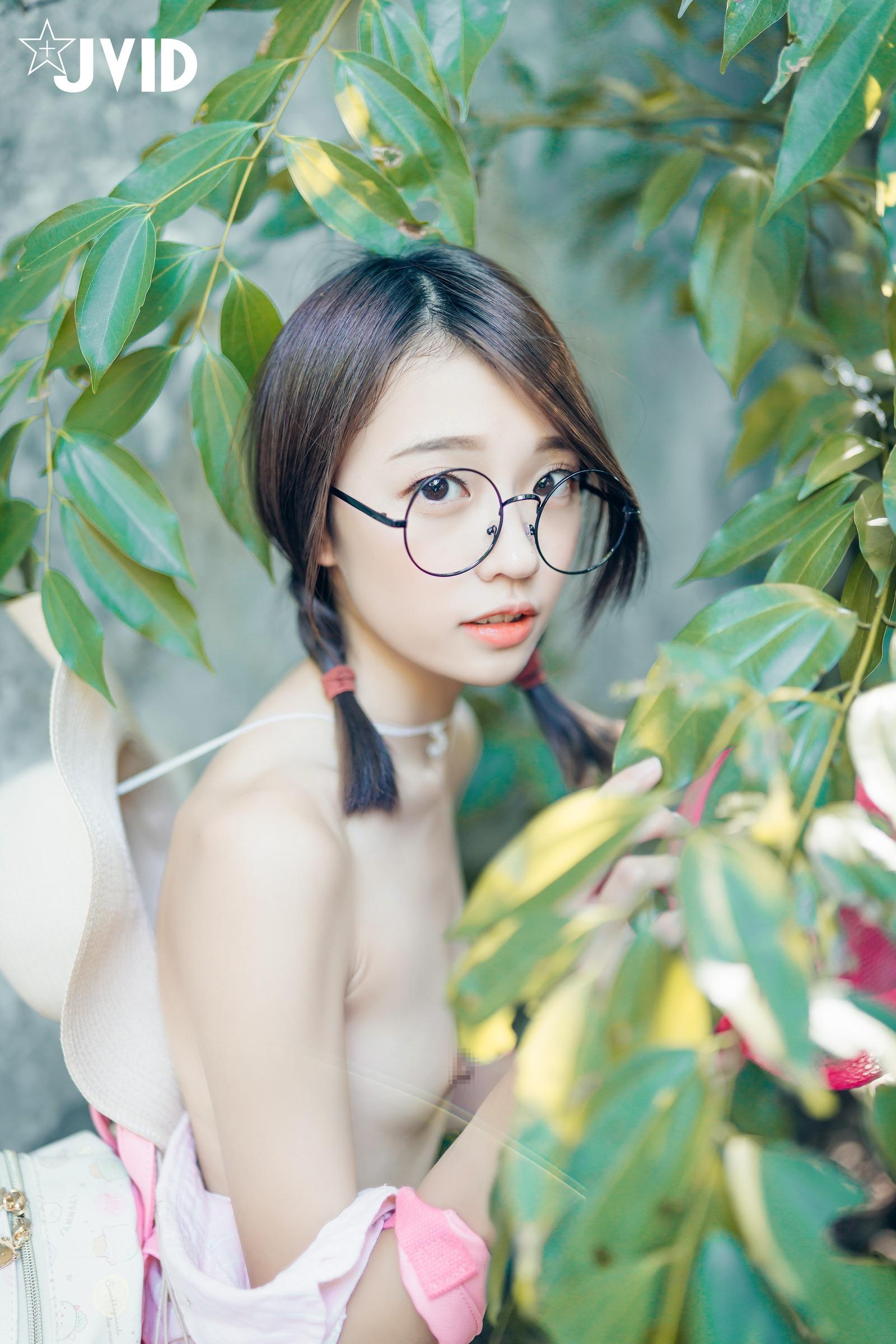 JVID:妍妍 - 抓精虫的小女孩 64 JVID:妍妍 - 抓精虫的小女孩