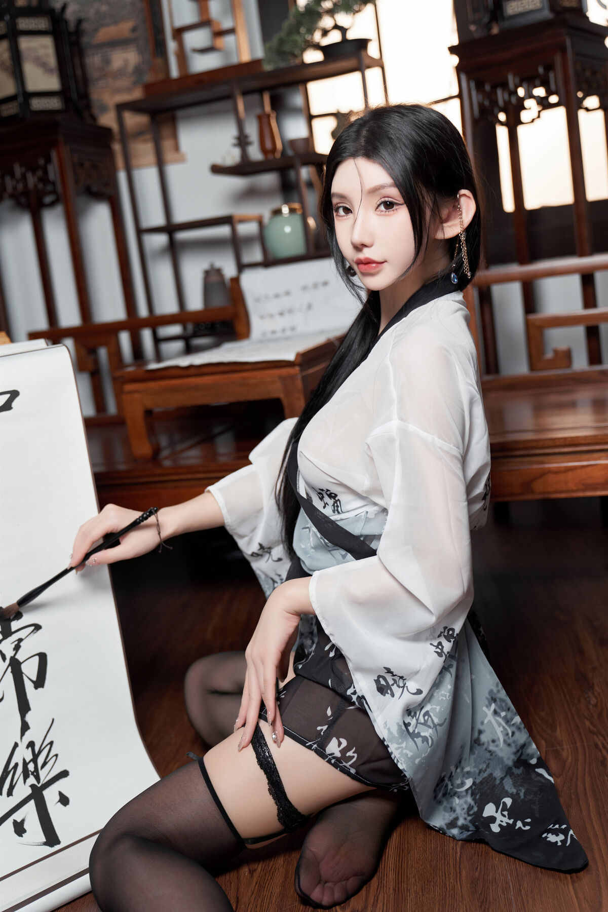 内购无水印 Zhou Yuxi 周于希 - 秀人网模特 铃铛血滴子 48 内购无水印 Zhou Yuxi 周于希 - 秀人网模特 铃铛血滴子