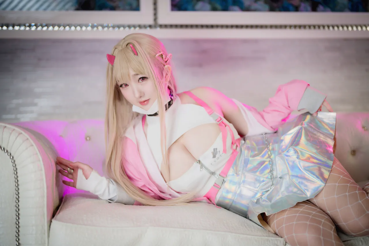 Nini22_椰椰贝|Nini22_cosplay - C103 毒蛇 22 Nini22_椰椰贝|Nini22_cosplay - C103 毒蛇