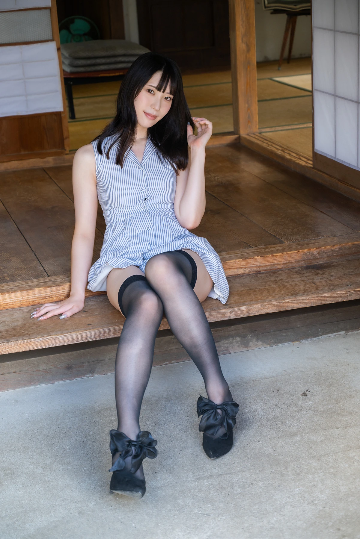 Shizuha Takimoto 瀧本雫葉 – FANZA限定特別カット付き 雫まとう葦(あし) 6 Shizuha Takimoto 瀧本雫葉 – FANZA限定特別カット付き 雫まとう葦(あし)