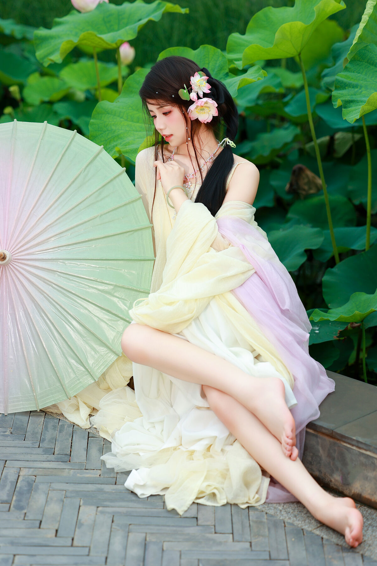 YiTuYu艺图语 Vol.9955 Xiao Du Tong Xue 22 YiTuYu艺图语 Vol.9955 Xiao Du Tong Xue