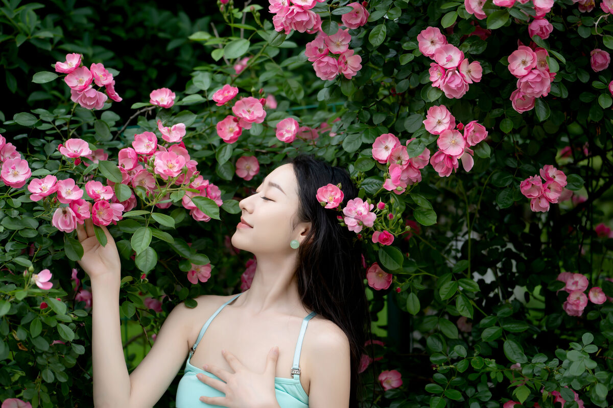 YiTuYu艺图语 Vol.9898 Yue Yue 10 YiTuYu艺图语 Vol.9898 Yue Yue