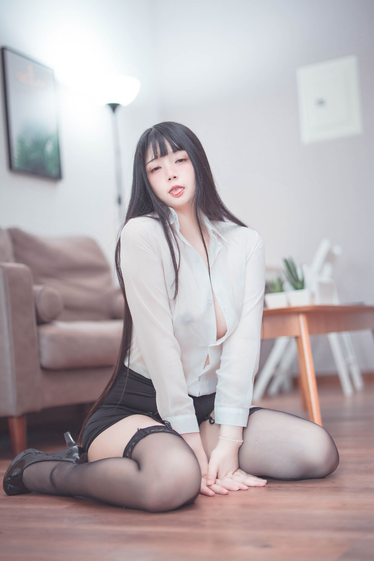 Coser@落落Raku - Weekday Eat Me 29 Coser@落落Raku - Weekday Eat Me