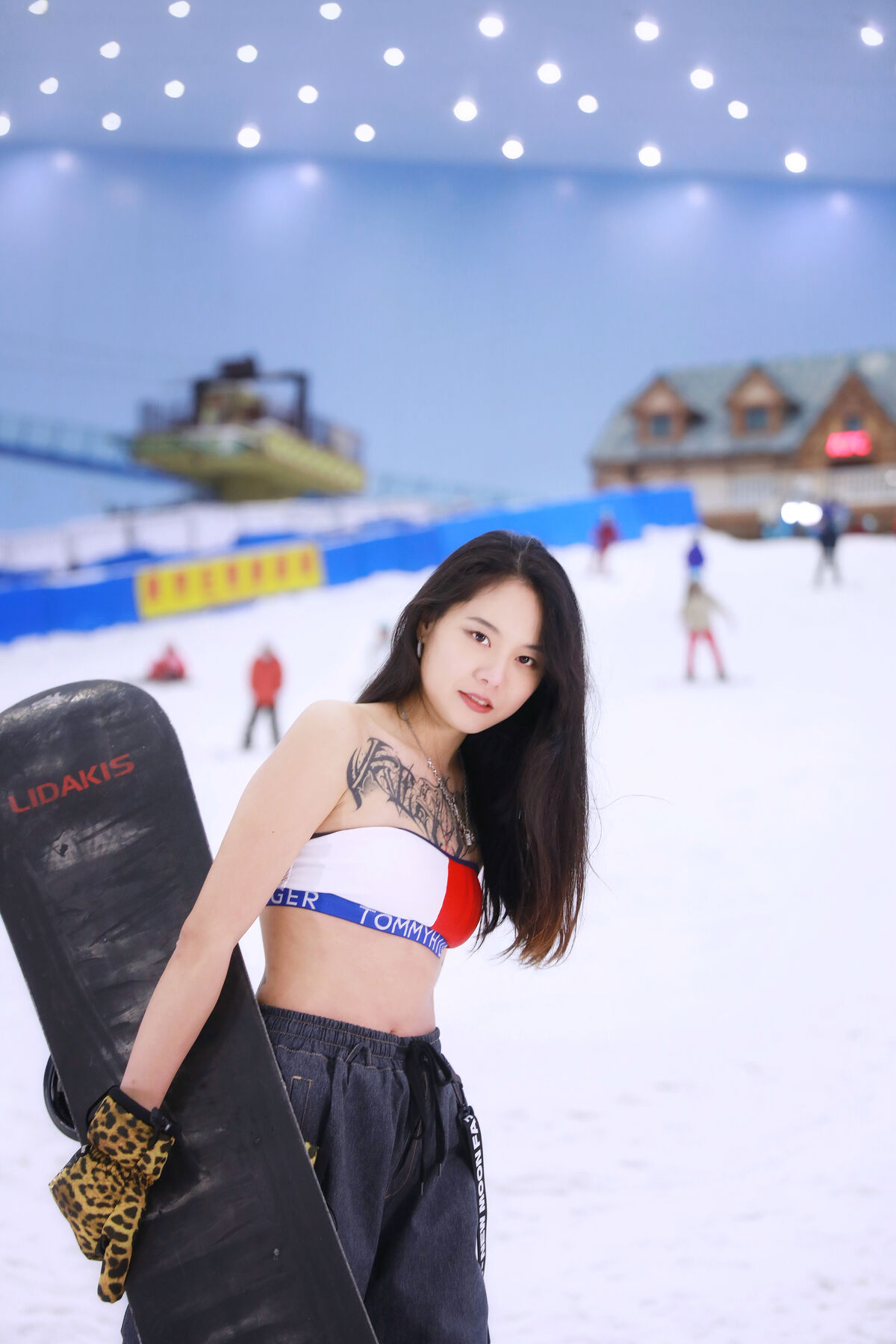 YiTuYu艺图语 Vol.9905 Gigi 14 YiTuYu艺图语 Vol.9905 Gigi
