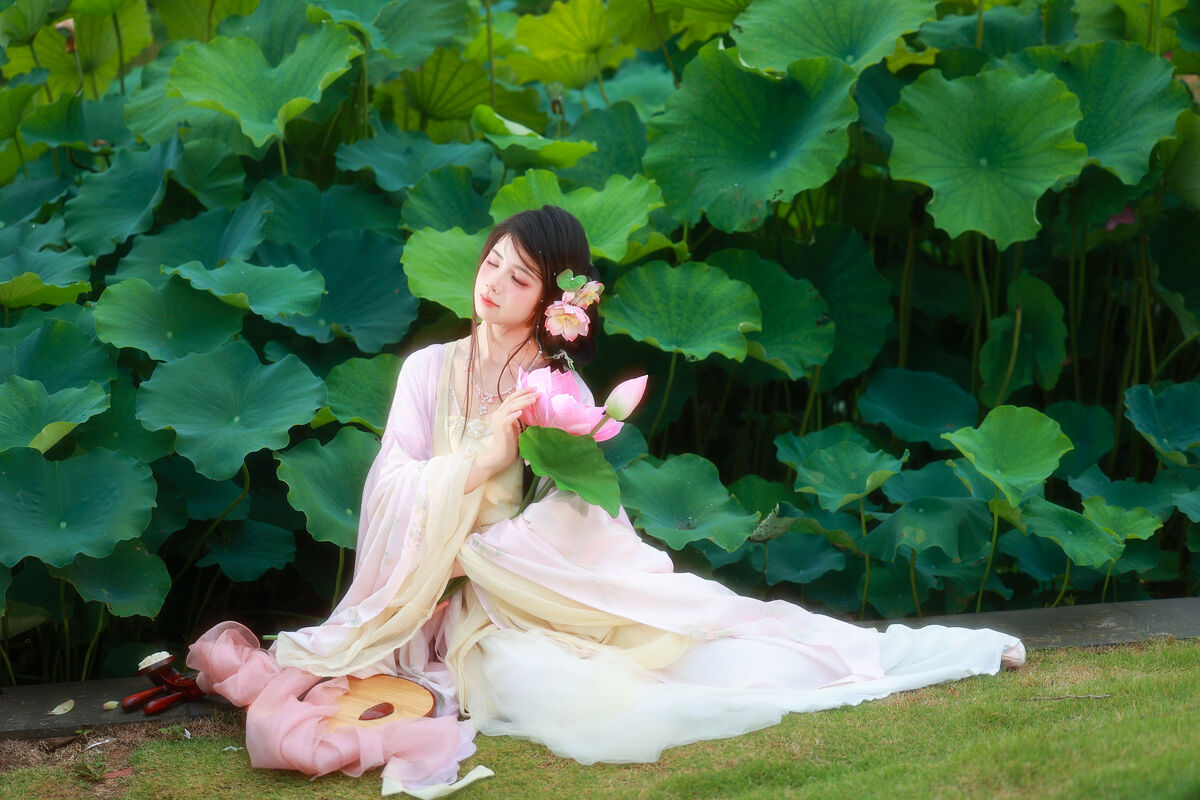 YiTuYu艺图语 Vol.9955 Xiao Du Tong Xue 27 YiTuYu艺图语 Vol.9955 Xiao Du Tong Xue