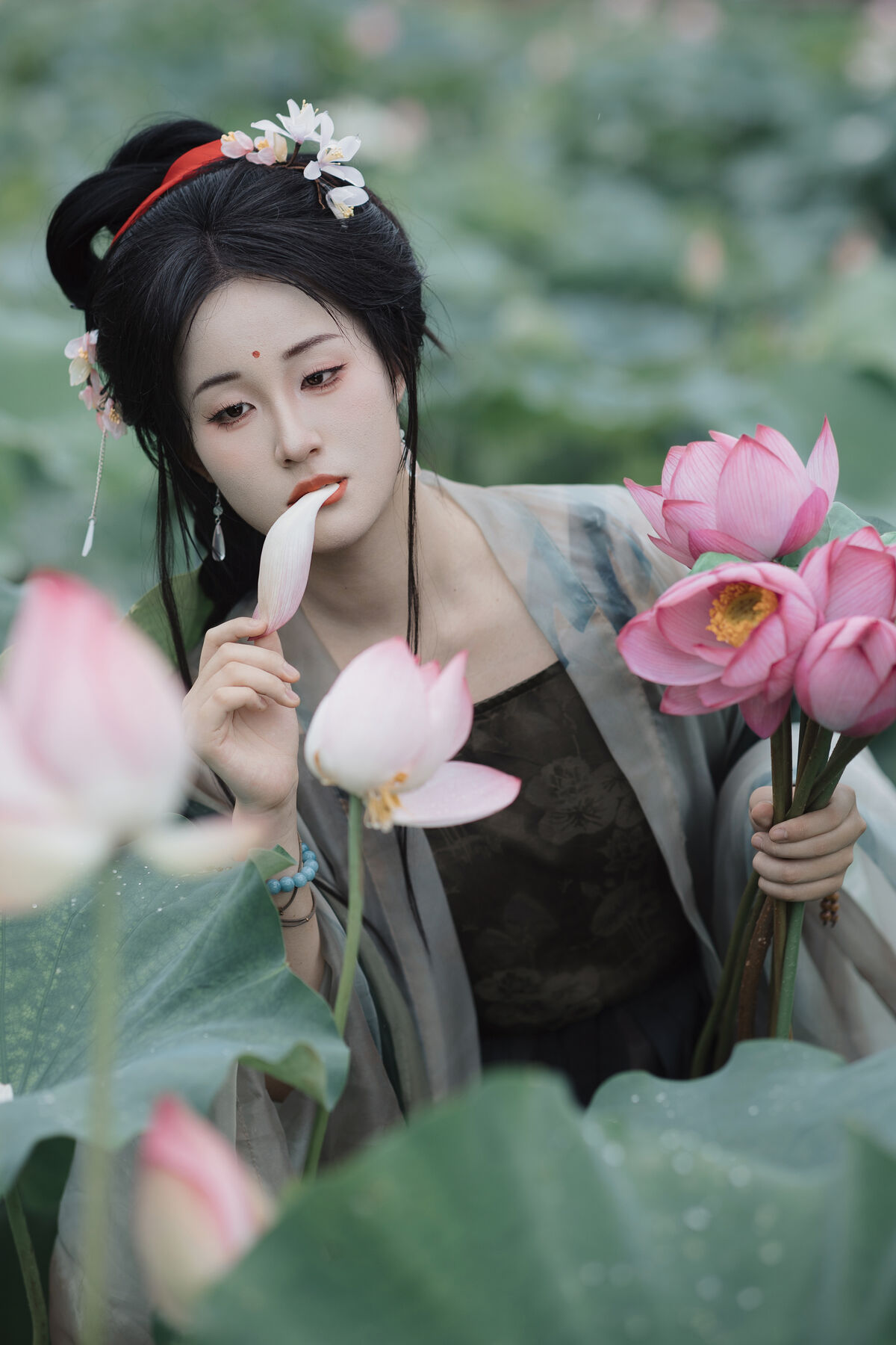 YiTuYu艺图语 Vol.9895 Yuan Di Diao Xian Qu Ye Nao