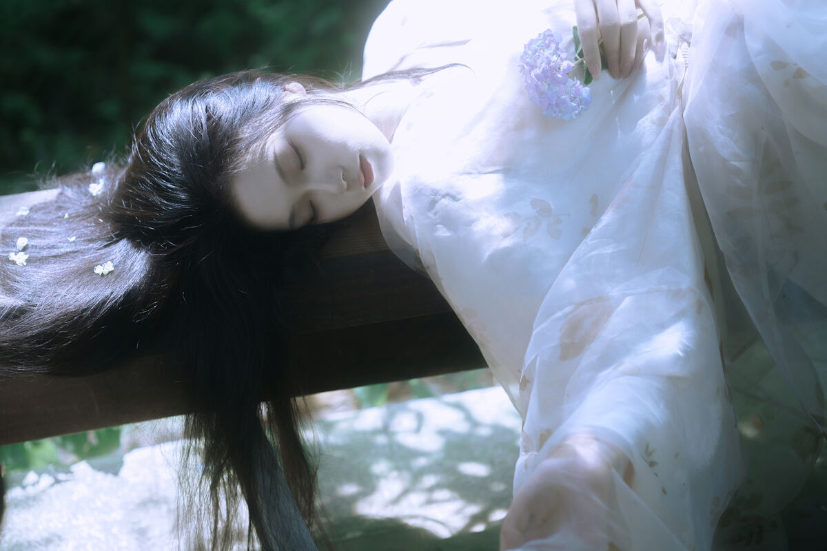 YiTuYu艺图语 Vol.9966 Yue Yue 24 YiTuYu艺图语 Vol.9966 Yue Yue