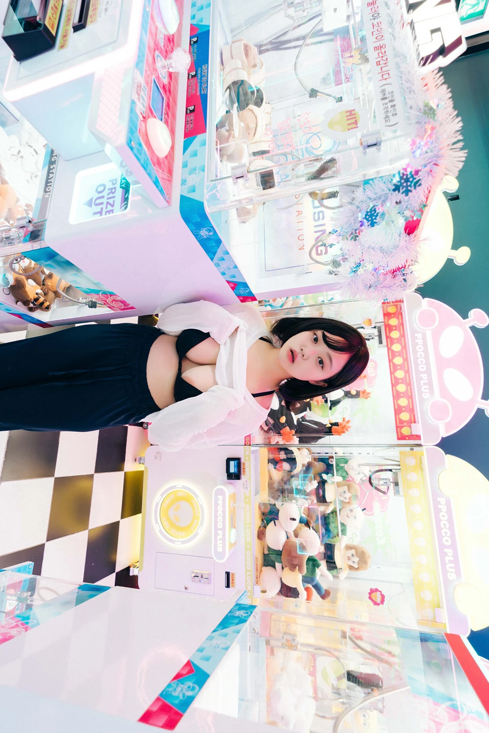 EunWoo 은우 – Haivia Photobook 「Video Room」 11 EunWoo 은우 – Haivia Photobook 「Video Room」