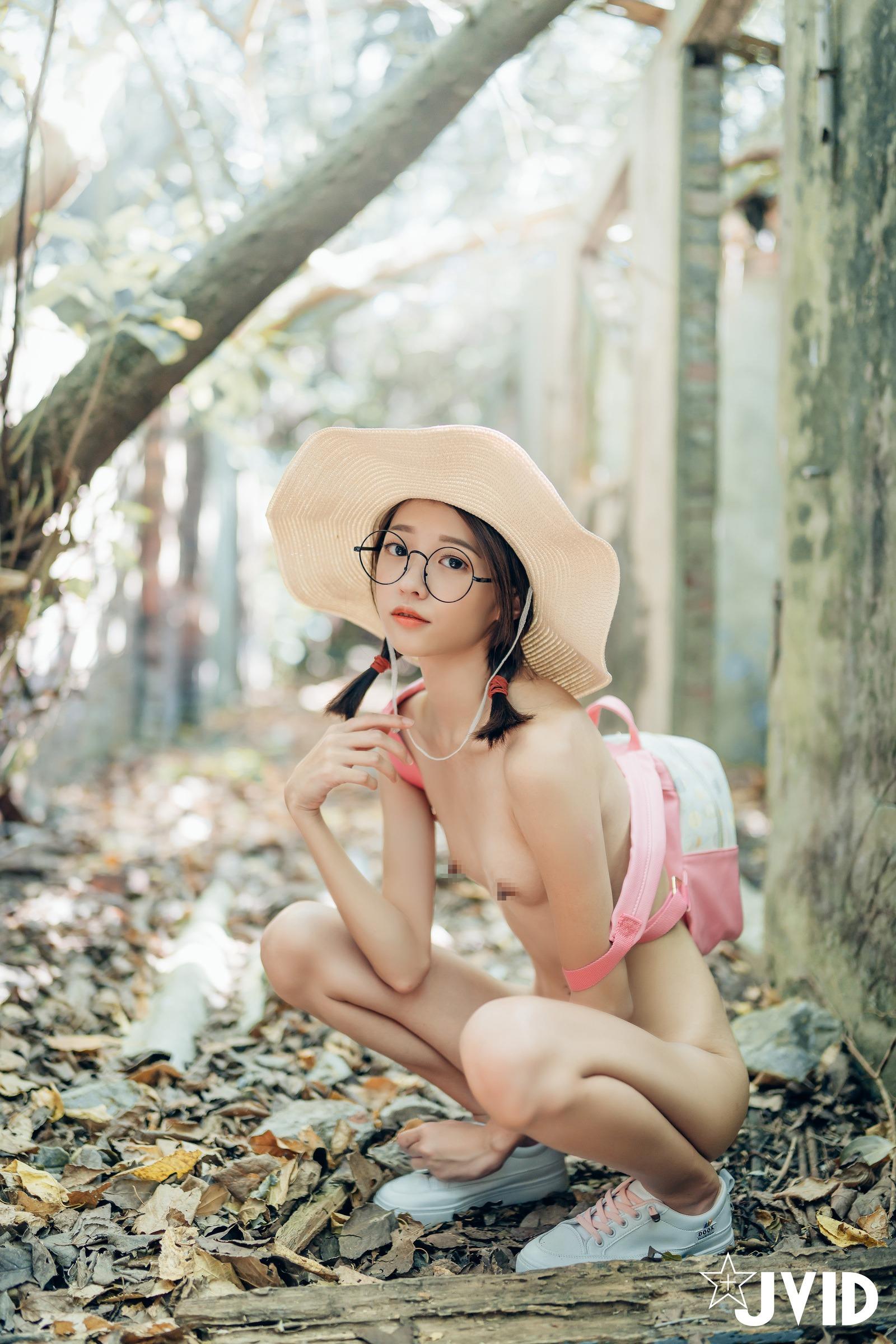 JVID:妍妍 - 抓精虫的小女孩 96 JVID:妍妍 - 抓精虫的小女孩